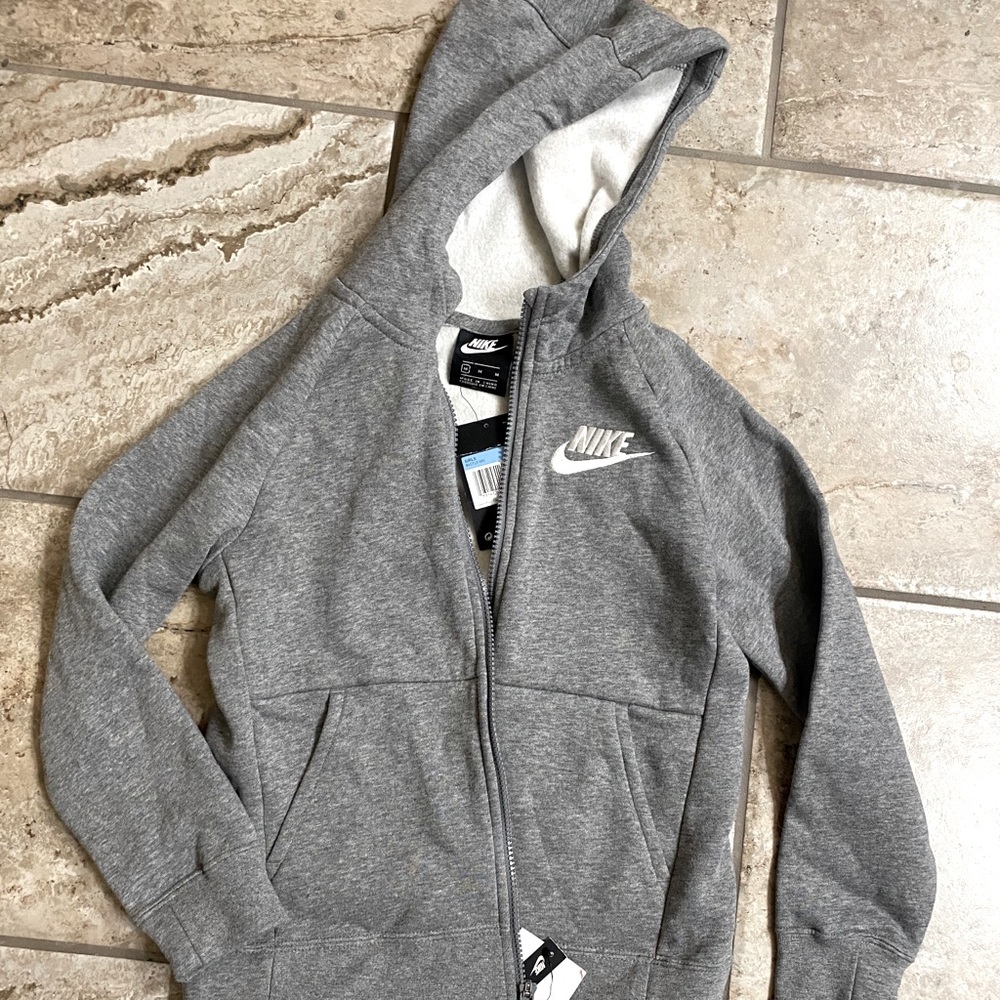 Girl’s Medium Nike Jacket